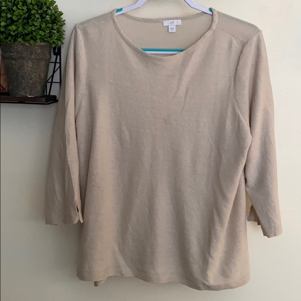 Women’s sweater